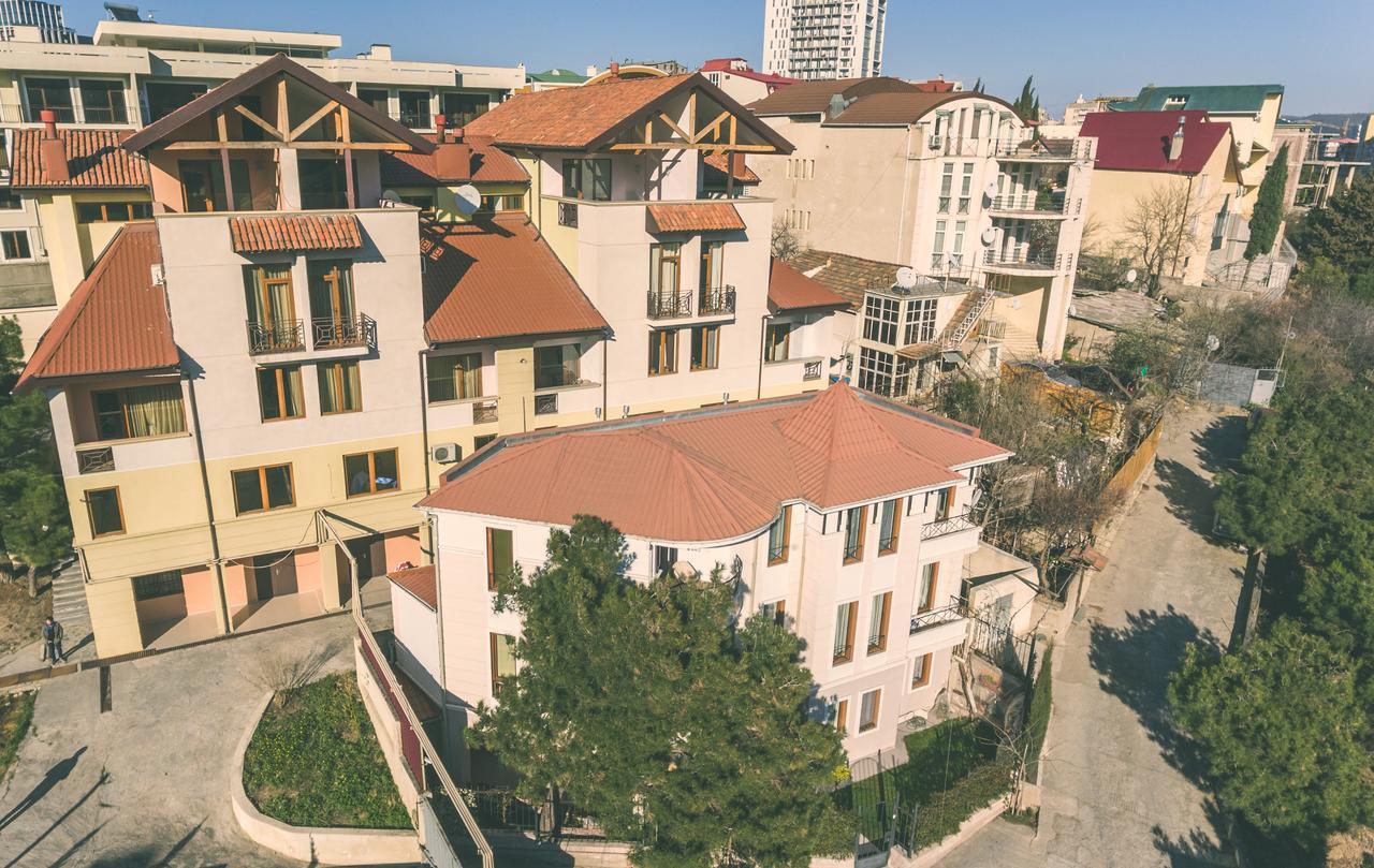 Hills Hotel Tbilisi Buitenkant foto
